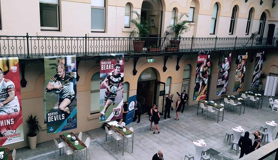 Pull up large format banner printing